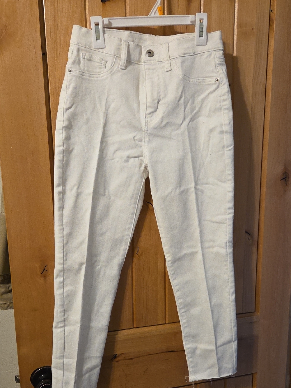 Women’s White Slim Fit Jeans